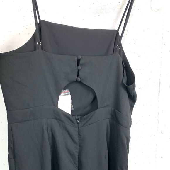 4Sienna Womens Spaghetti Strap Jumpsuit Back Buttons Cutout Black Size Large - Picture 6 of 15